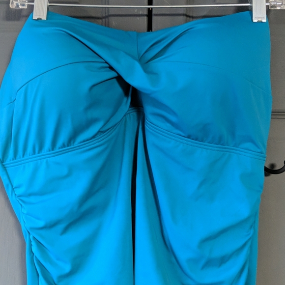 NFSD52023 Loft Beach One Piece Bandeau Swim Suit Size 16 🆕 - Picture 2 of 9